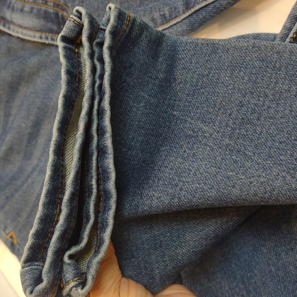 Lucky Brand Boys Billy Straight Stretch 5 Pocket Distressed Blue Jeans - Picture 12 of 12